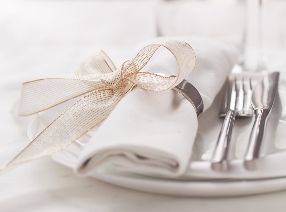 media.hotel_rimini_cena_aziendale_tavola_apparecchiata_1000x742