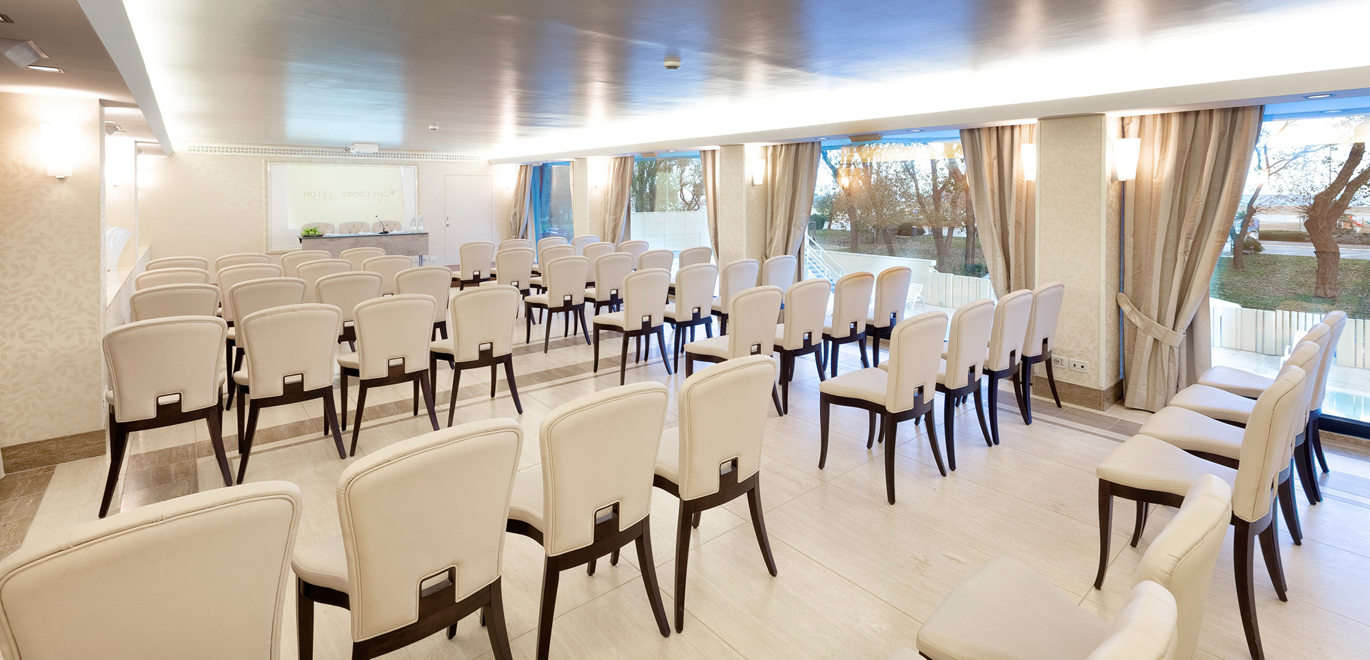 media.hotel_sporting_rimini_sala_eventi_congressi_meeting_2000x964